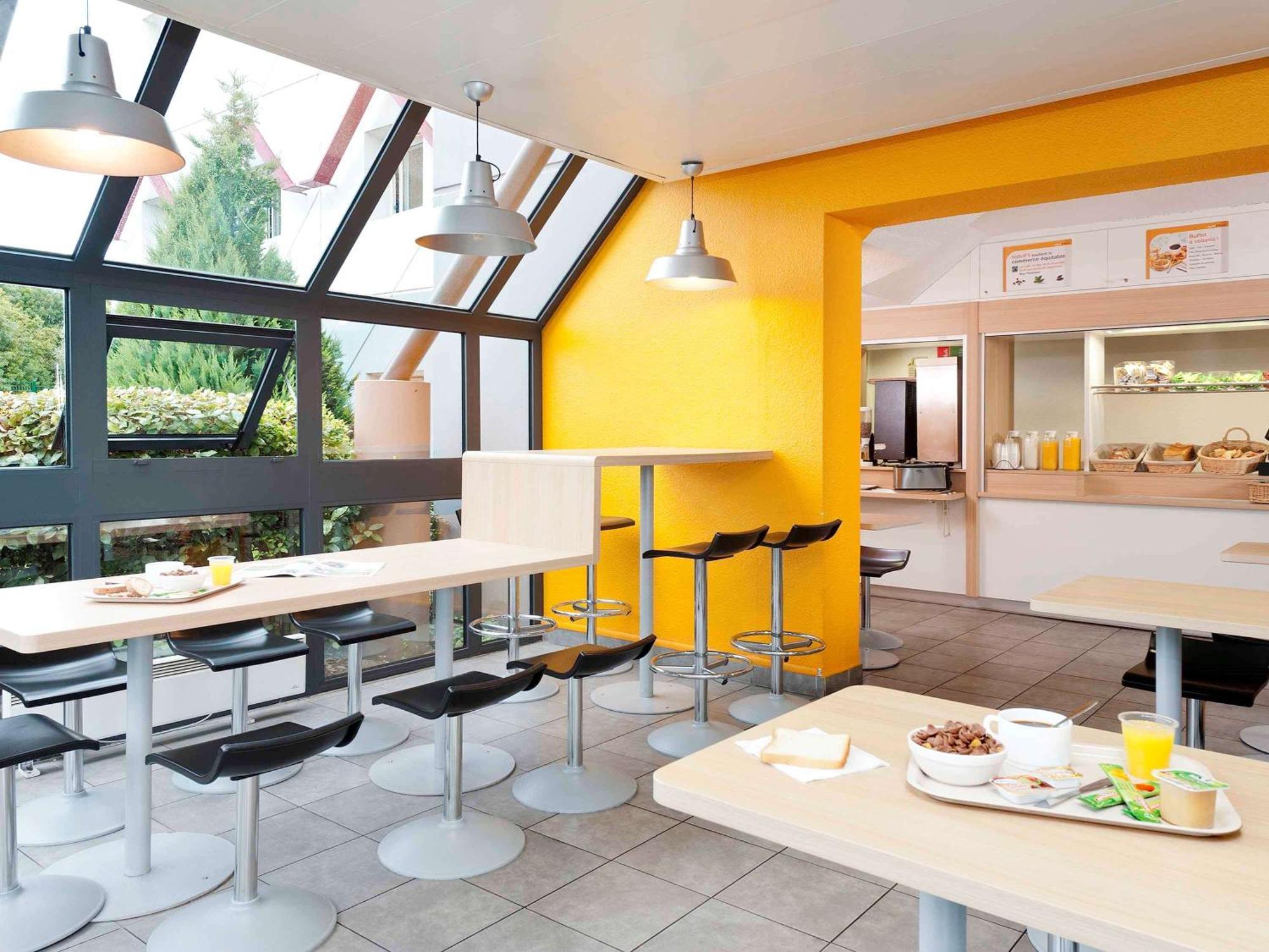 Hotelf1 Rennes Sud Est Chantepie Exterior foto